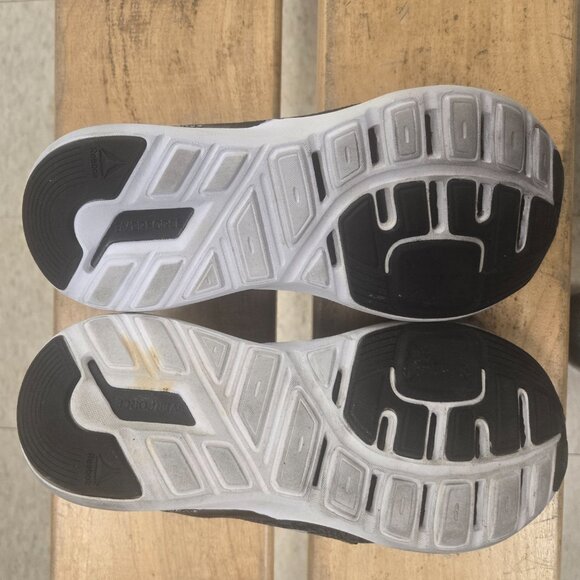 Reebok everforce - size 7 women's shoe - Picture 4 of 6